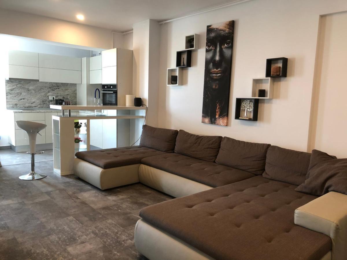 Luxury Westpark 2 Residence Lake View W6 부쿠레슈티 외부 사진