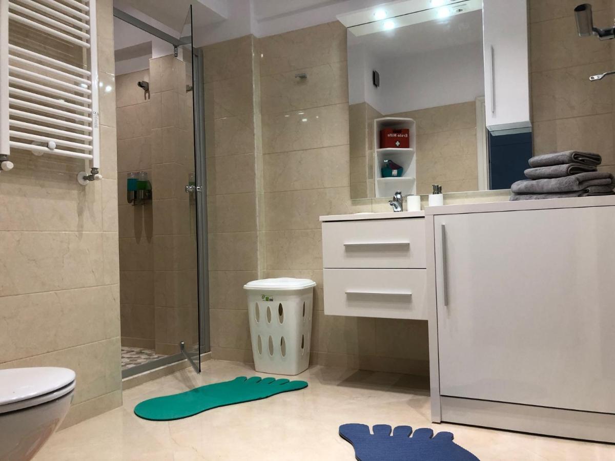 Luxury Westpark 2 Residence Lake View W6 부쿠레슈티 외부 사진